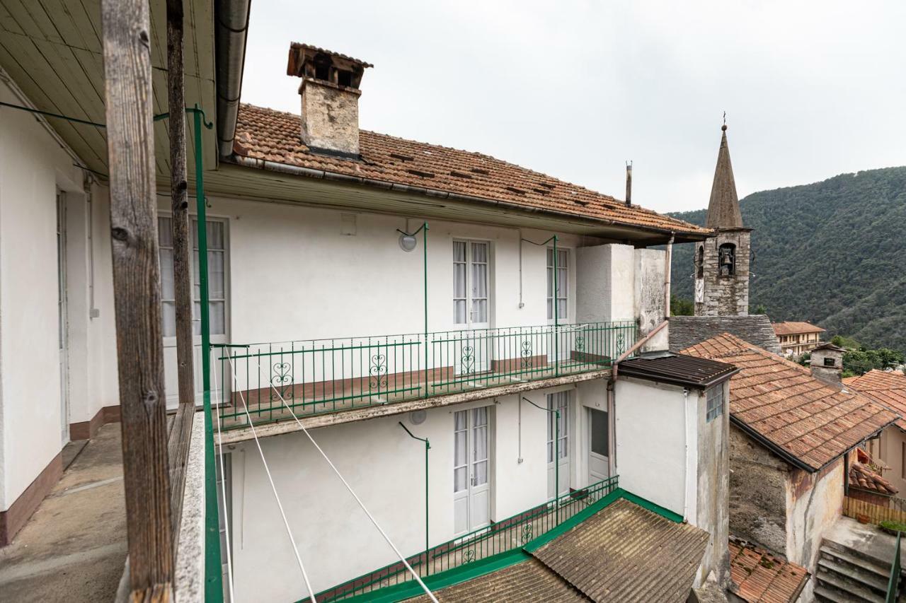 Ostello Di Germagno Omegna Exterior foto